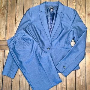 Ann Taylor Suit Set
